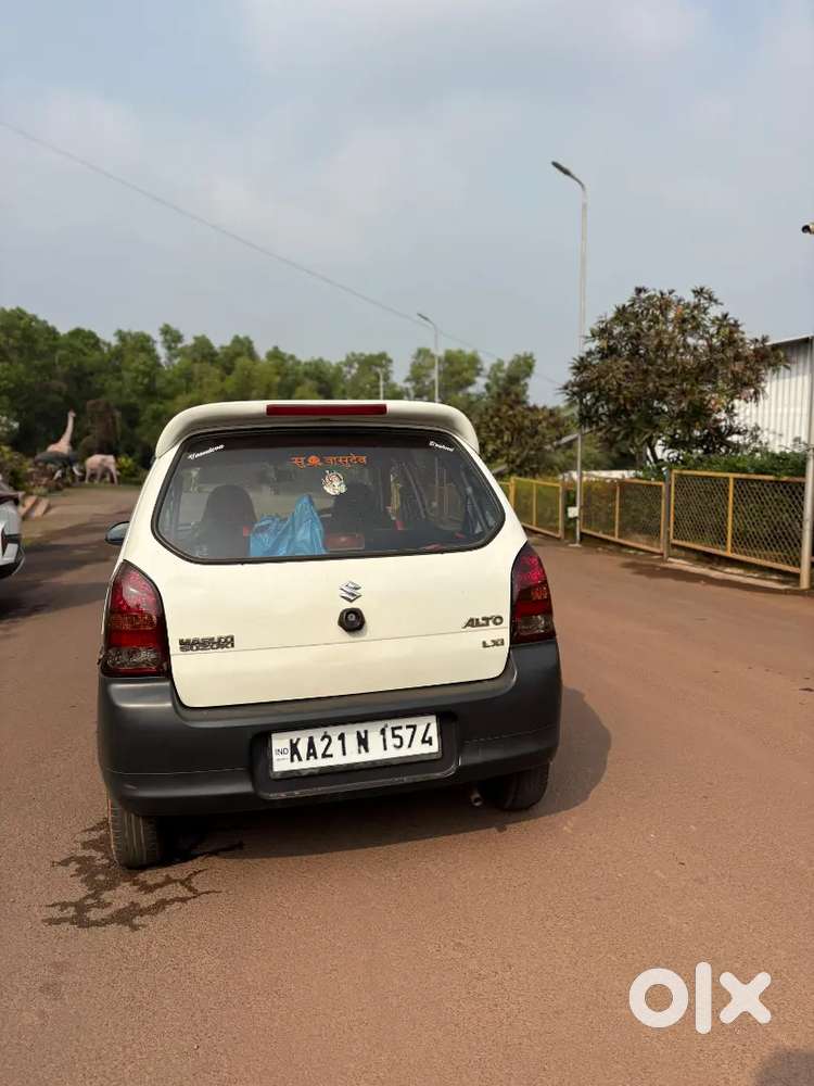 Maruti Suzuki Alto Lxi (white )2012 Model
