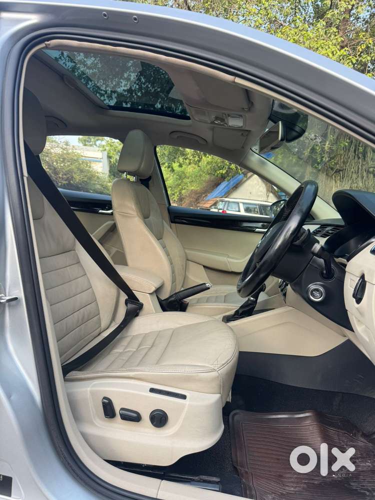 Skoda Octavia, 2015, Petrol