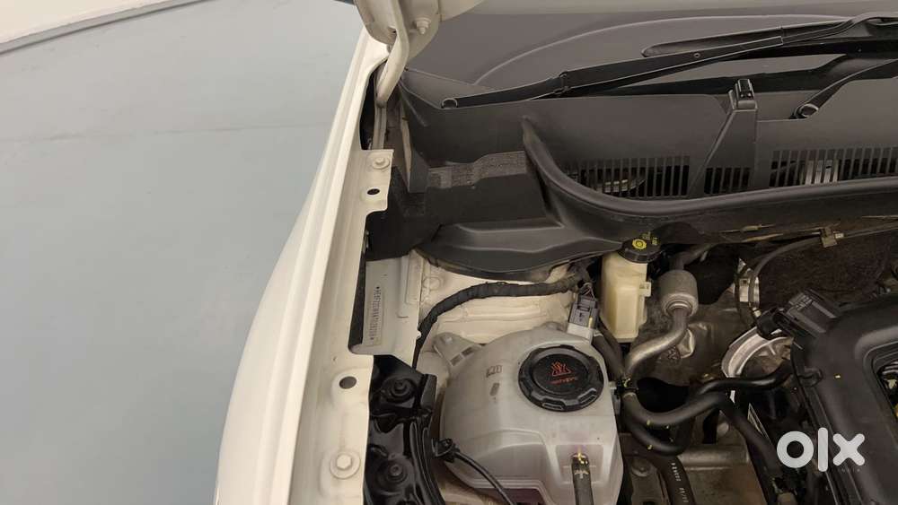 Volkswagen Taigun Topline 1.0 Tsi At (electric Seats), 2022, Petrol
