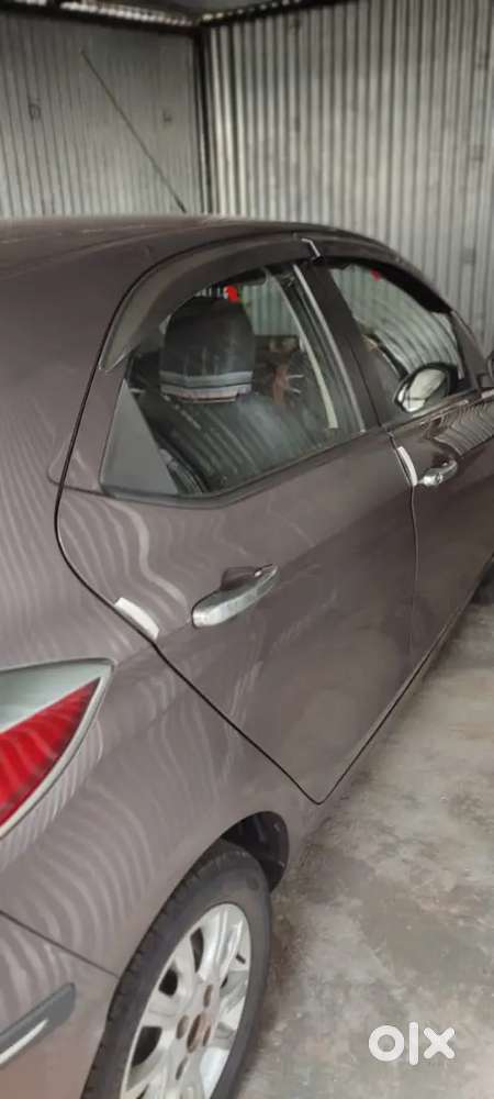 Tata Tiago 2016 Petrol 52000 Km Driven