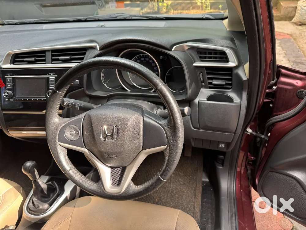  Honda Jazz V Petrol &ndash; 2018 Model | 1st Owner | 30,000 Km