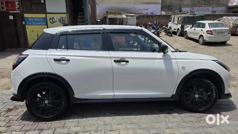 Fully Loaded, Custom-upgraded Maruti Suzuki Swift Petrol (june 2025)