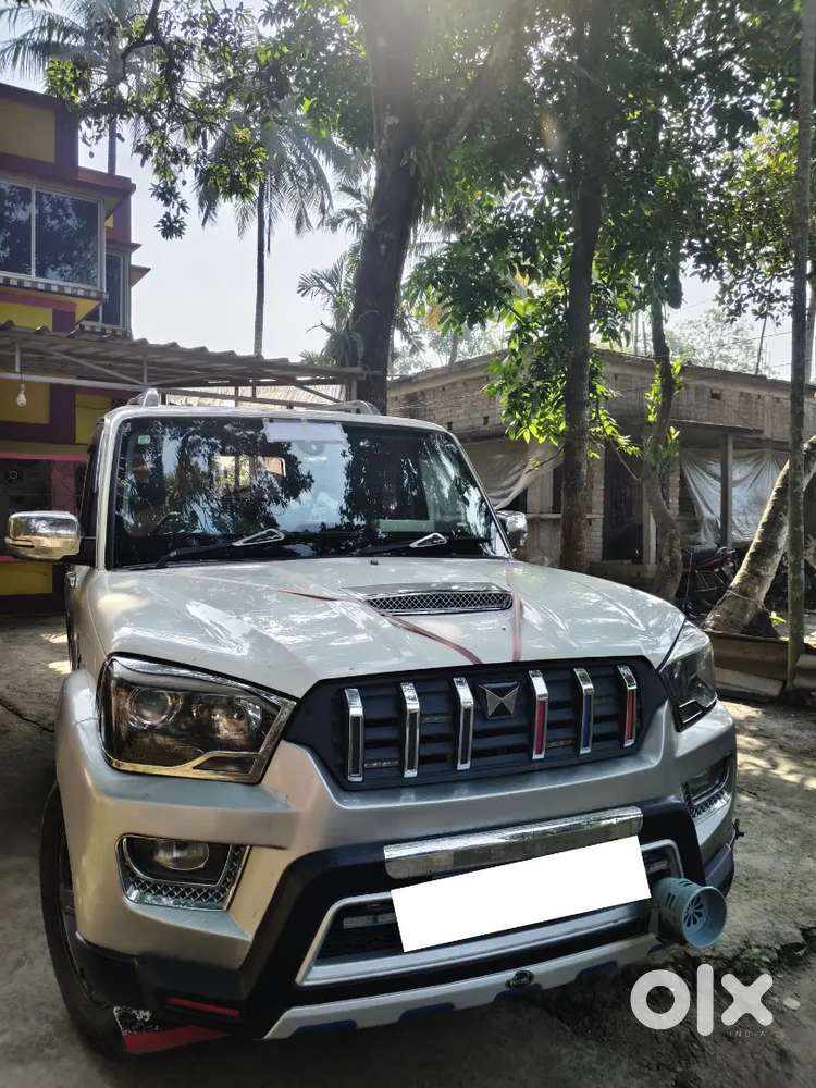Mahindra Scorpio S10 With Life Time Tax