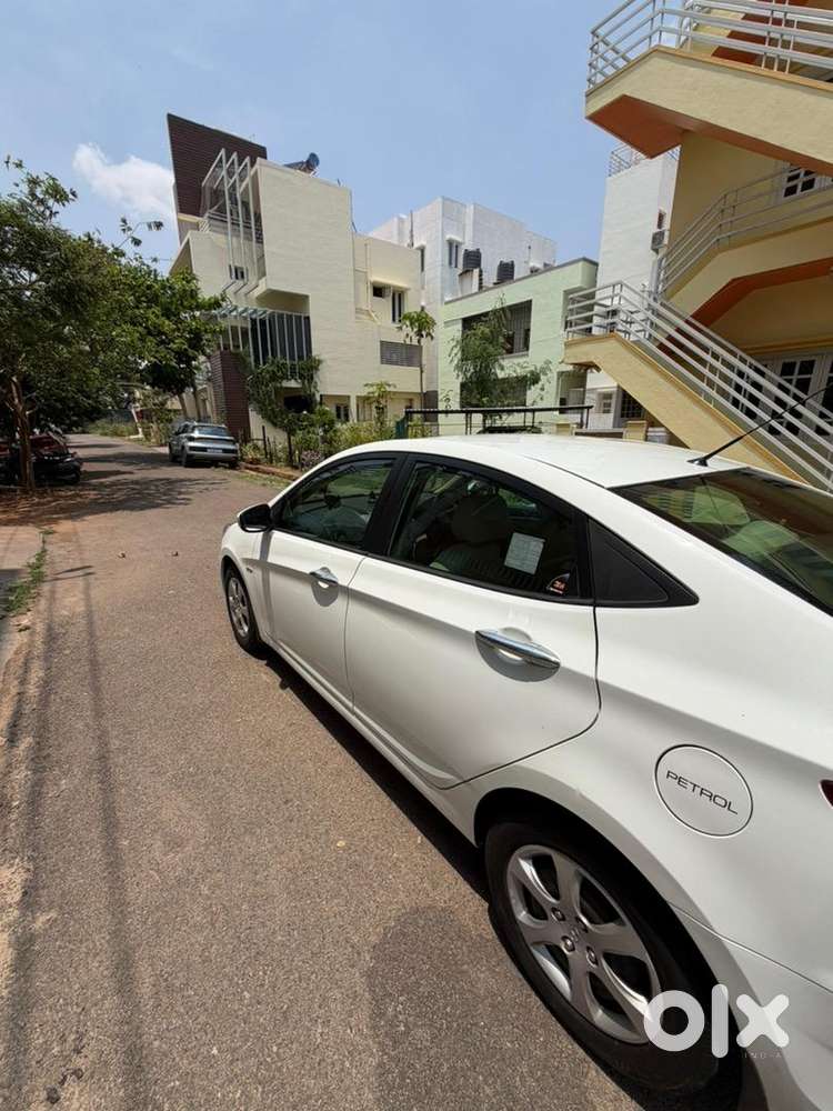 Hyundai Verna 2012 Petrol Good Condition