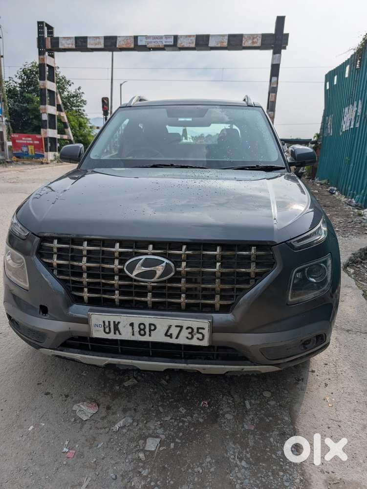 Hyundai Venue 2020 Diesel Well Maintained