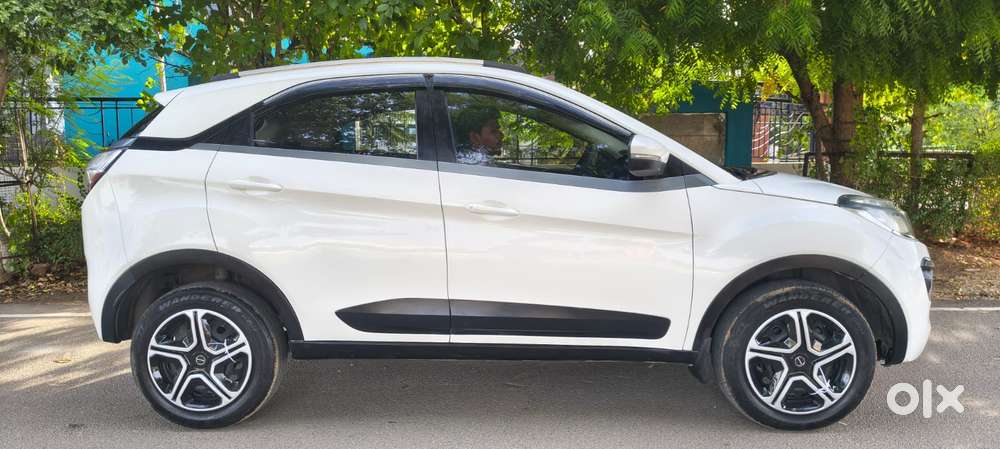 Tata Nexon 1.5 Revotorq Xt, 2019, Diesel