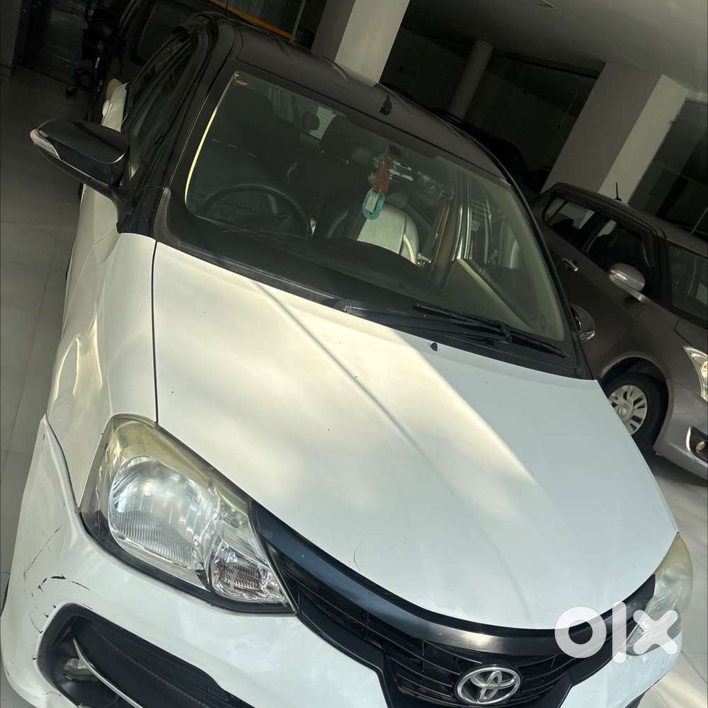 Toyota Etios Liva 1.2 V, 2018, Petrol