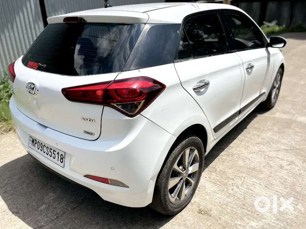 Hyundai Elite I20 Asta Crdi 2015 2nd Owner