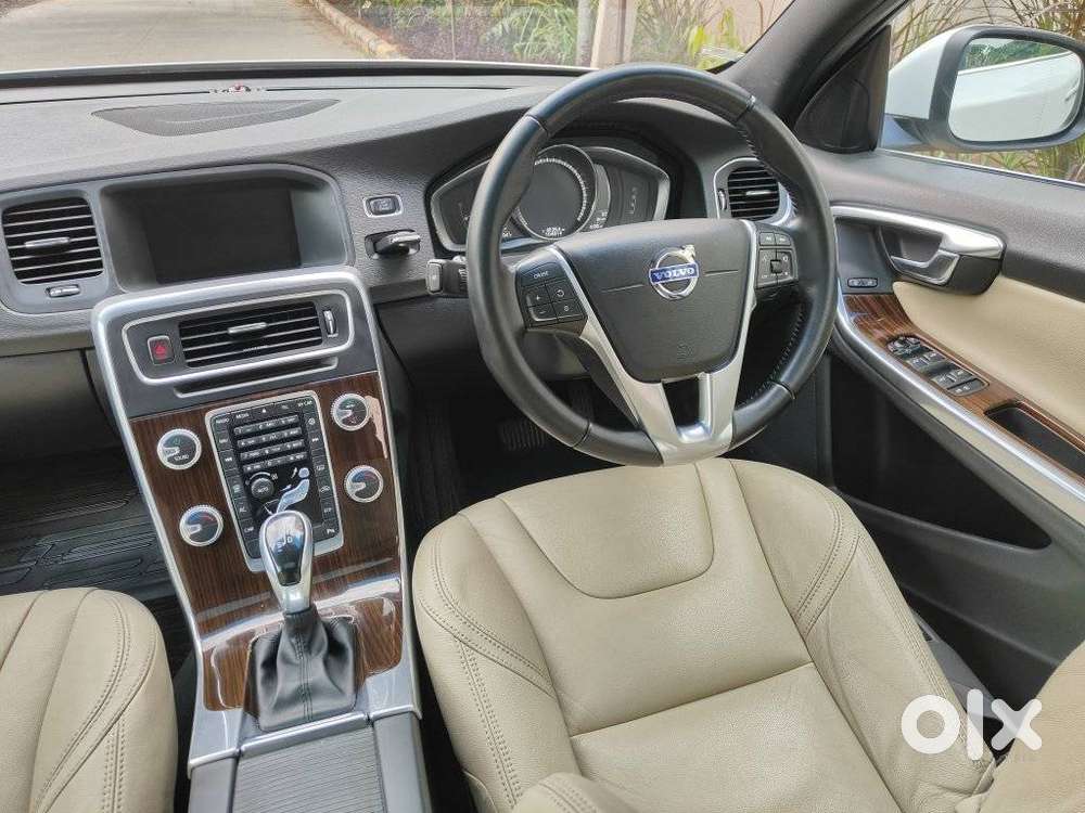 Volvo S60 D4 Momentum, 2016, Diesel
