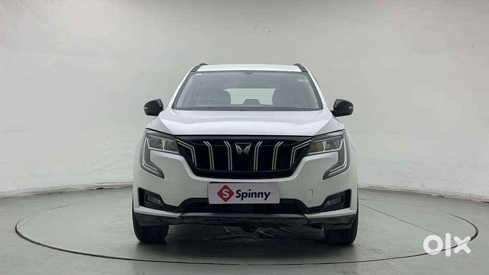 Mahindra Xuv700 2.0 Ax 3 Petrol Mt 5 Str, 2022, Petrol