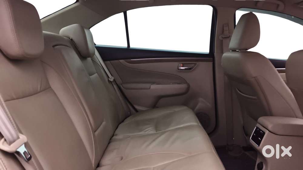 Maruti Suzuki Ciaz 1.5 Alpha Shvs Petrol, 2019, Petrol