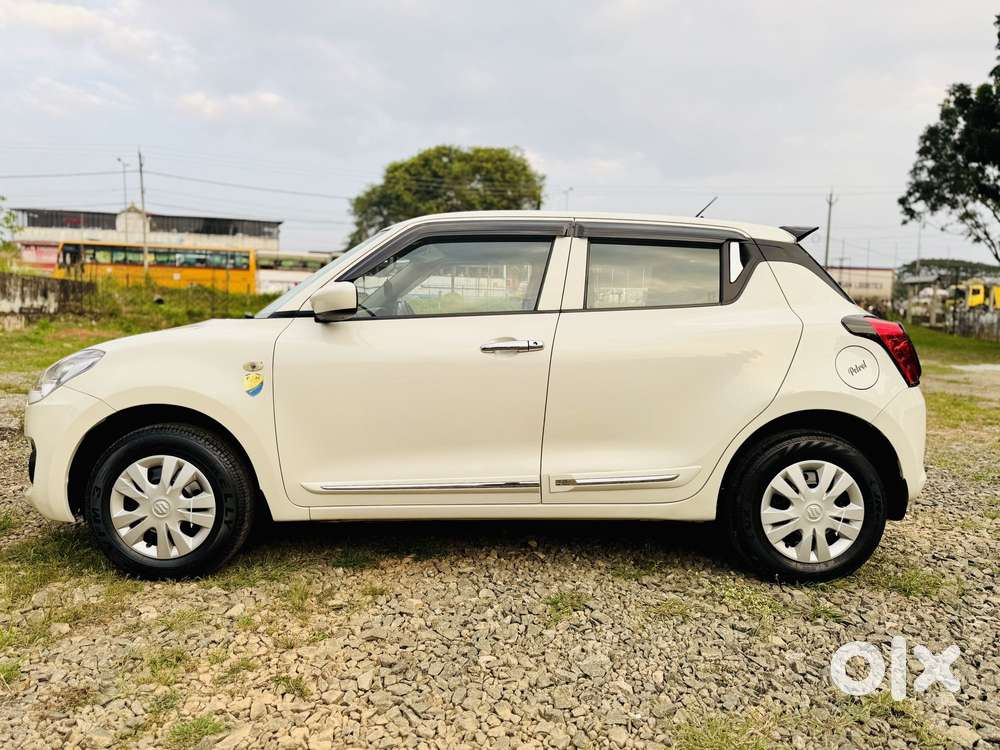 Maruti Suzuki Swift Vvt Lxi, 2021, Petrol