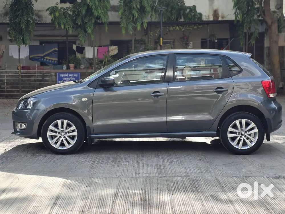 Model _ 2013(11)
Vehicle Running_ 52000km 
Owner = 2