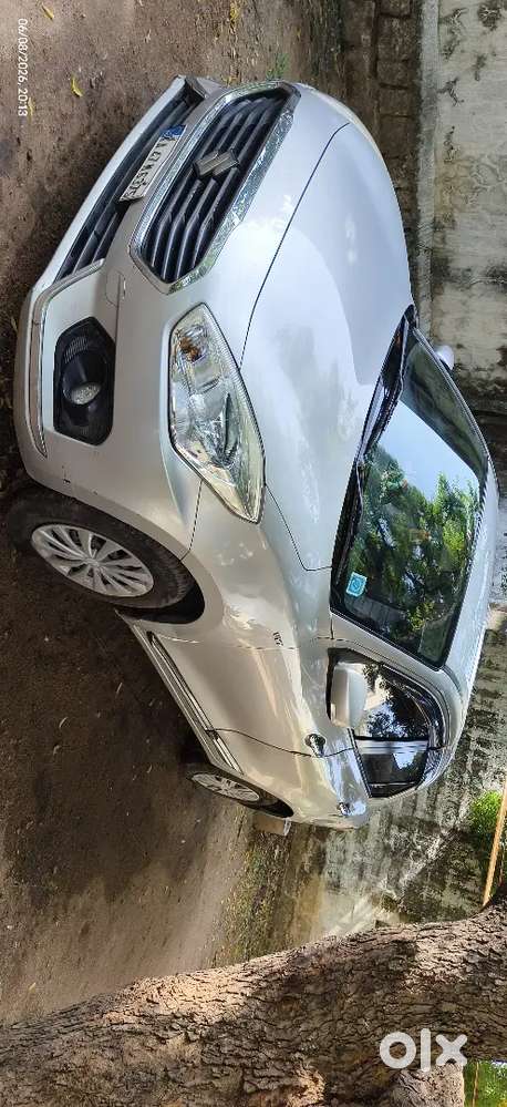 Maruti Suzuki Dzire 2017 Petrol 137201 Km Driven
