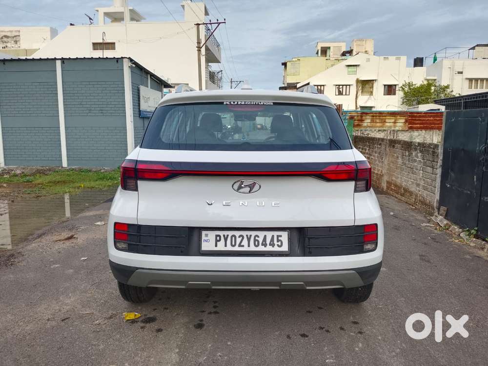 Hyundai Venue, 2025, Petrol