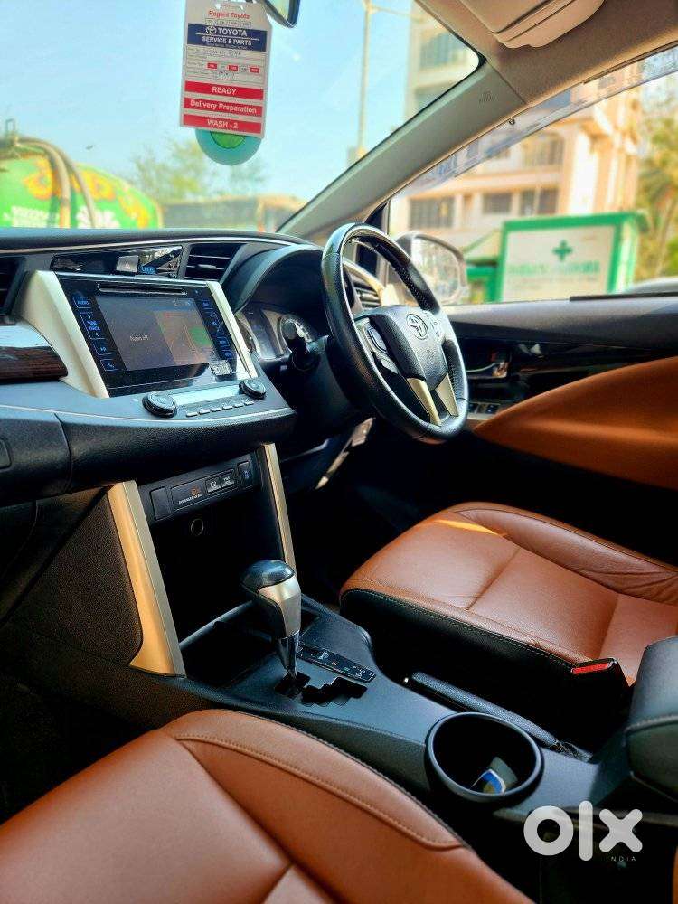 Toyota Innova Crysta 2.8z Automatic, 2017, Diesel