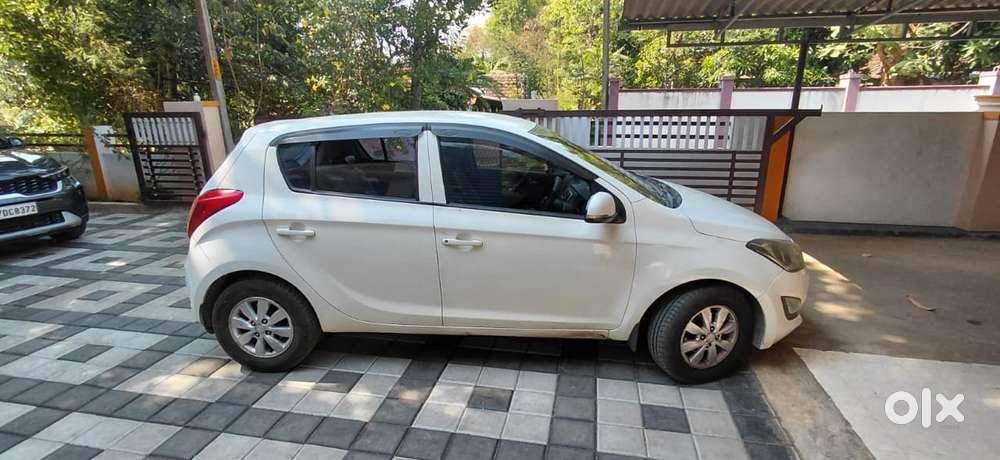 Hyundai I20 Sportz Option 1.4 Crdi, 2012, Diesel