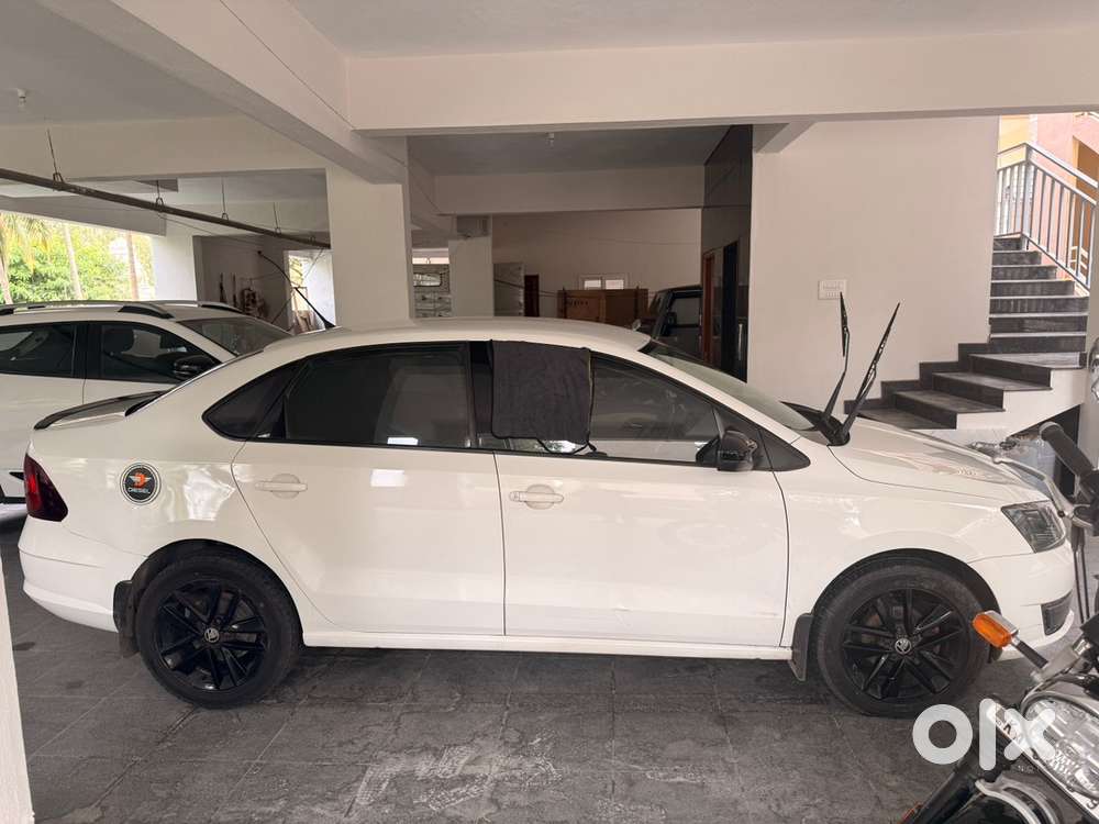 Skoda Rapid Onyx 2018