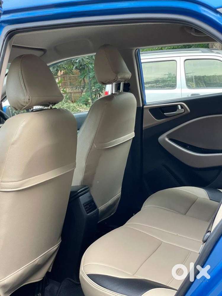 Hyundai Elite I20 1.2 Sportz Plus Vtvt Cvt, 2019, Petrol