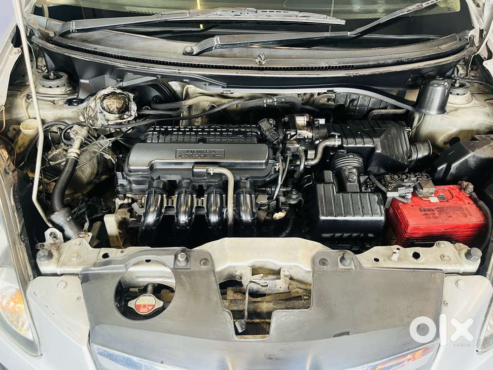 Honda Brio E Mt, 2015, Petrol