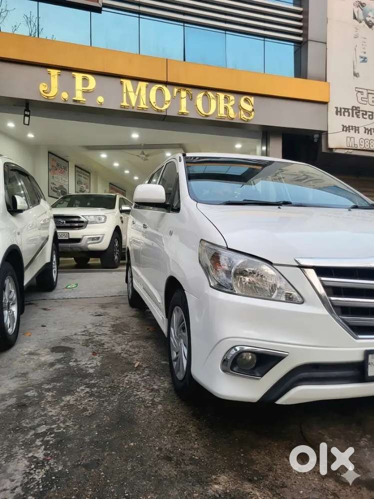 Toyota Innova 2.5 G 2014