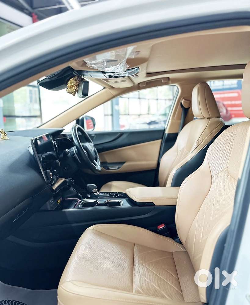 Lexus Nx 350h Exquisite, 2023, Petrol