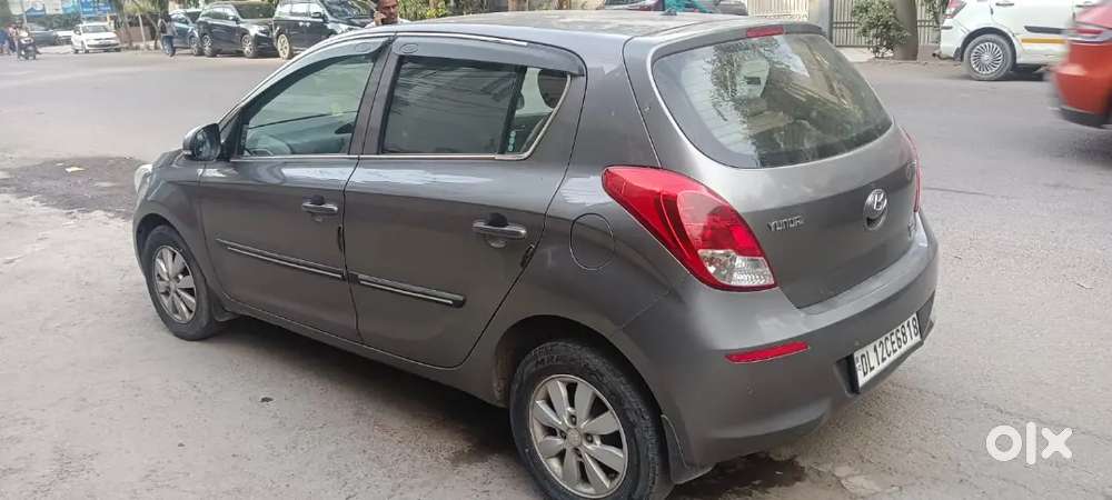 Hyundai I20 Cng + Petrol