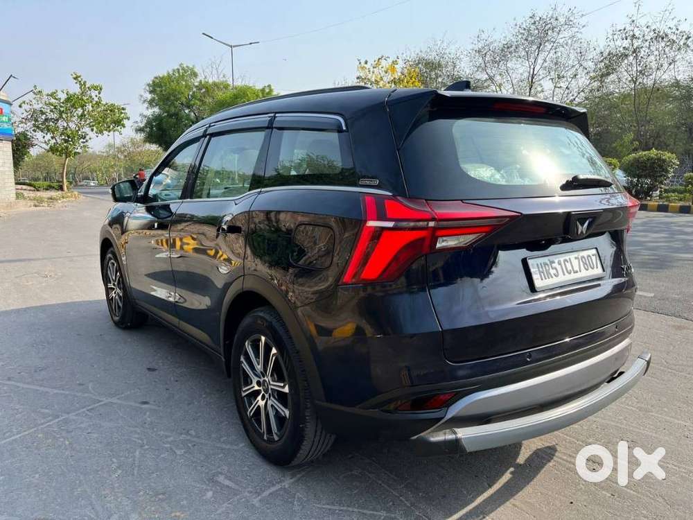 Mahindra Xuv700 Ax7l 6 Str At, 2023, Petrol