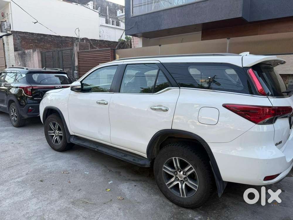 Toyota Fortuner 2016-2017 Diesel Well Maintained