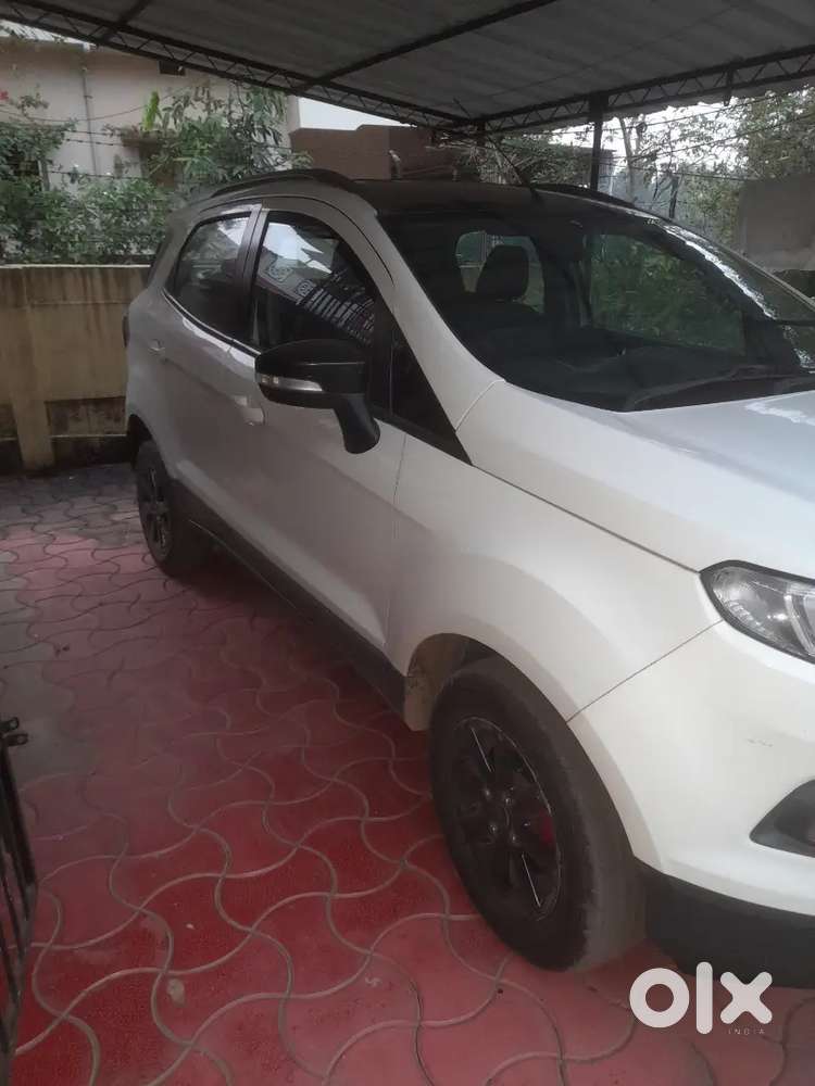 Ford Ecosport 2017 Petrol 38000 Km Driven