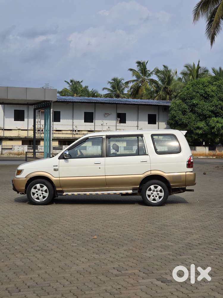 Chevrolet Tavera Neo Ls B3 - 7 Seats Bsii, 2012, Diesel