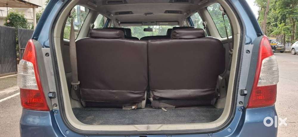 Toyota Innova 2.5 Z Diesel 7 Seater Bs Iv, 2014, Diesel