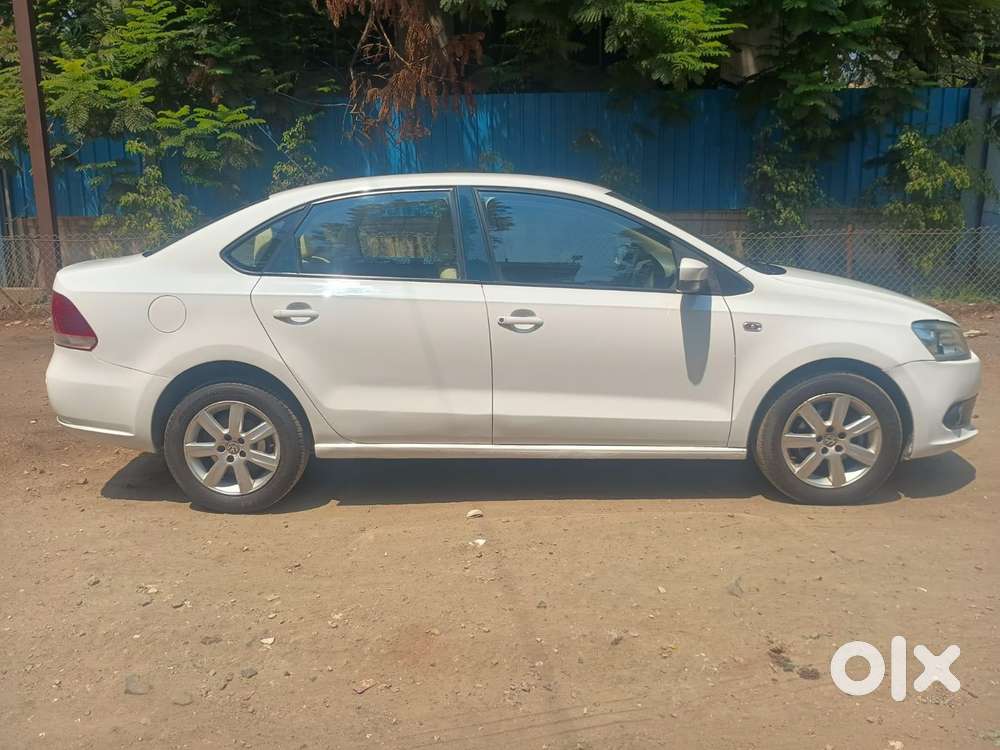 Volkswagen Vento 1.6 Highline, 2011, Petrol