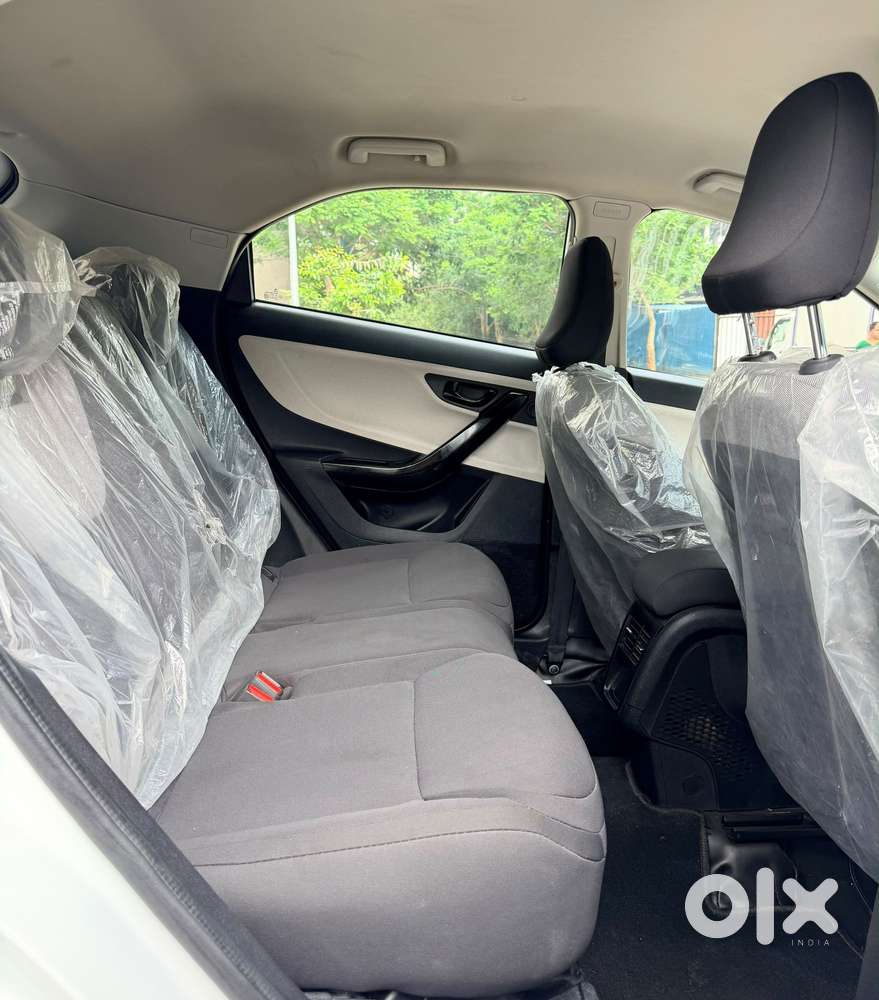 Tata Nexon Pure 1.5 Revotorq Diesel 6mt, 2026, Diesel
