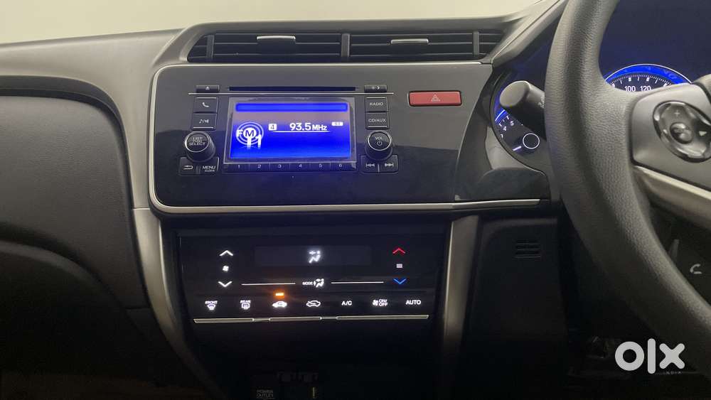 Honda City I-vtec S, 2015, Petrol