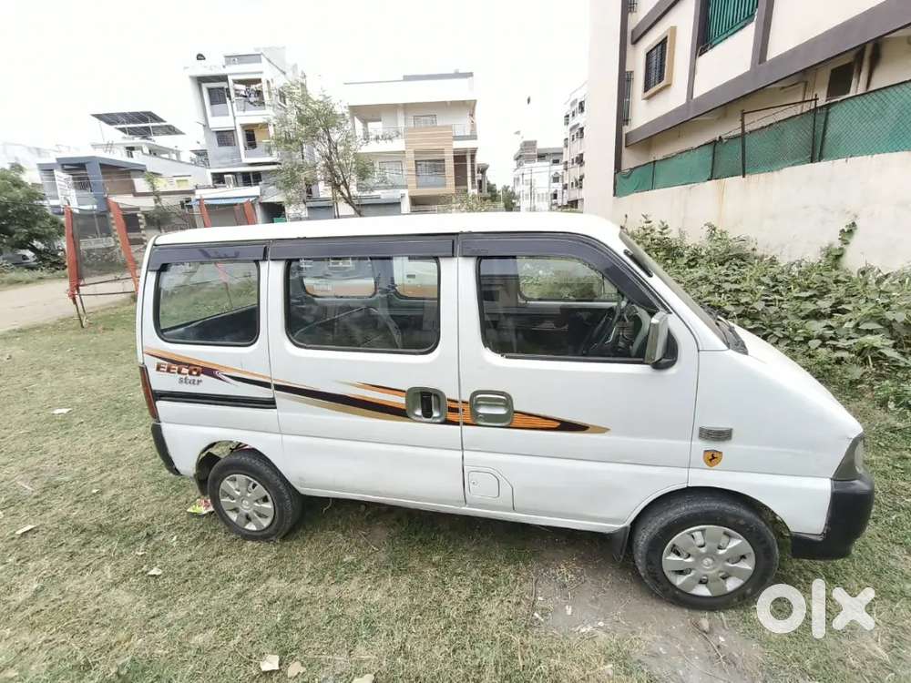 Maruti Suzuki Eeco Smiles 2018