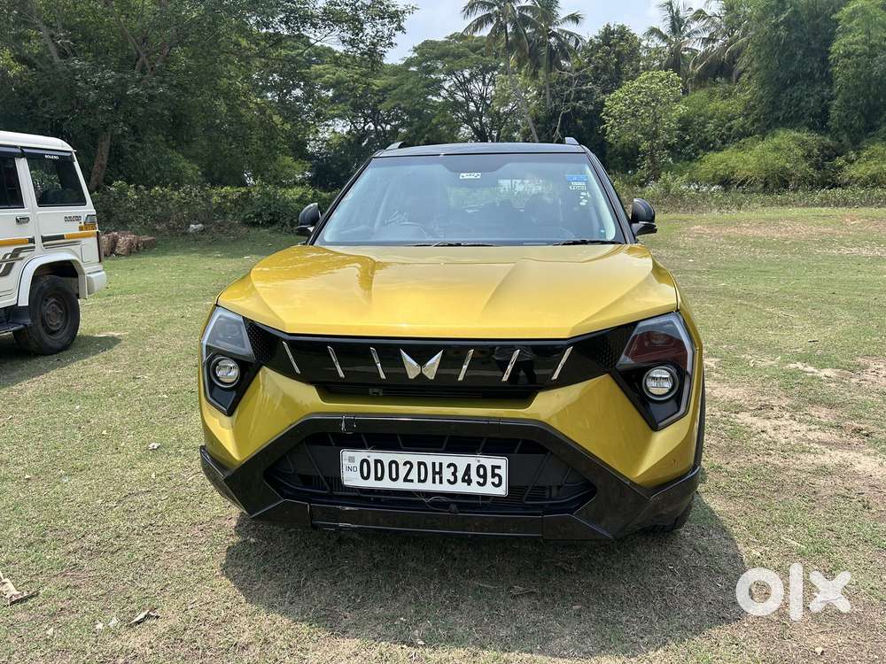 Mahindra Xuv 3xo Ax7l Petrol Mt, 2025, Petrol