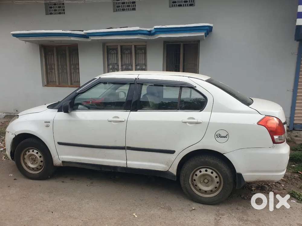 Maruti Suzuki Swift Dzire 2011