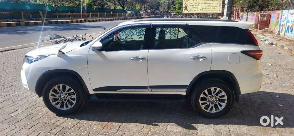 Toyota Fortuner 4x4 At, 2022, Diesel