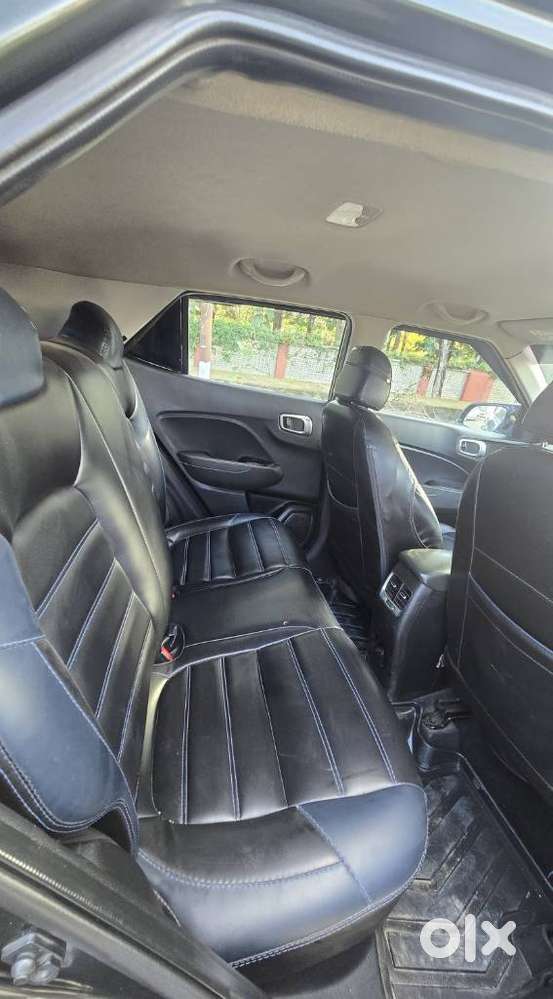 Hyundai Venue 1.2 S Plus, 2019, Petrol