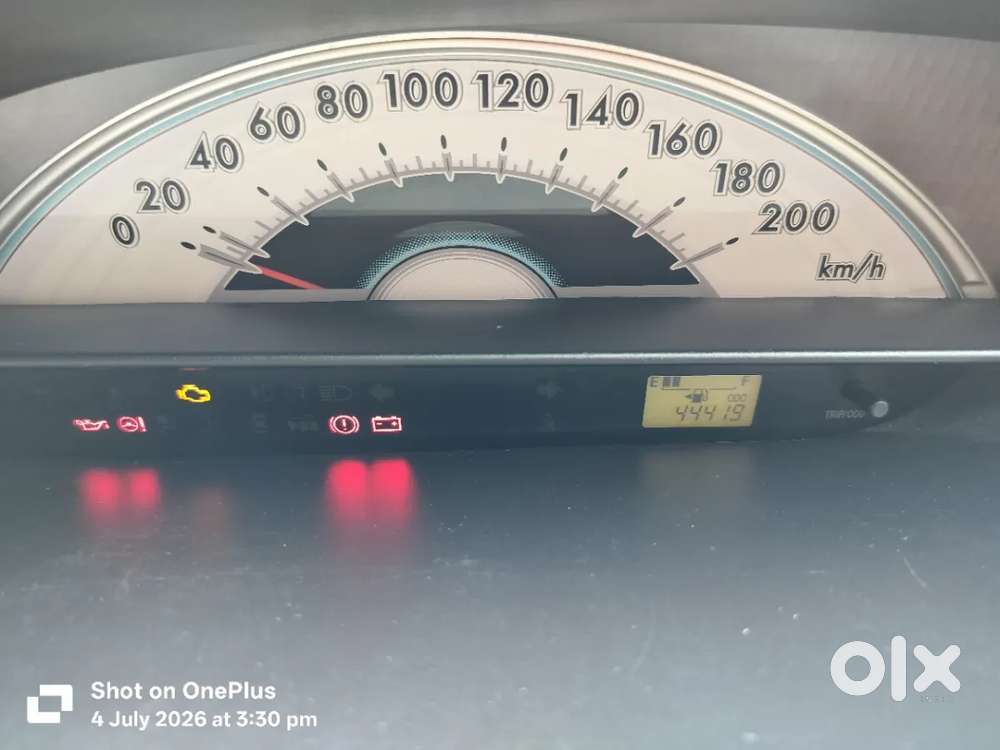 Toyota Etios 1.5 V, 2011, Petrol
