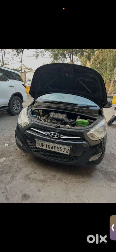 Hyundai Automatic Car 2013 I10 Sportz