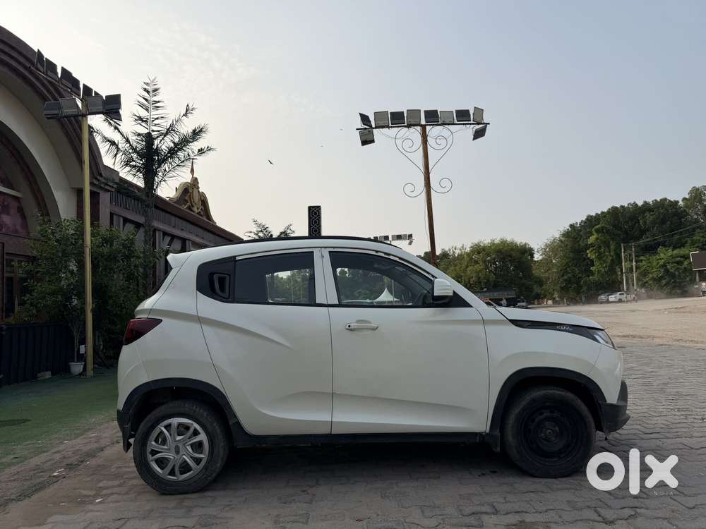 Mahindra Kuv 100 Mfalcon G80 K4 Plus, 2017, Petrol
