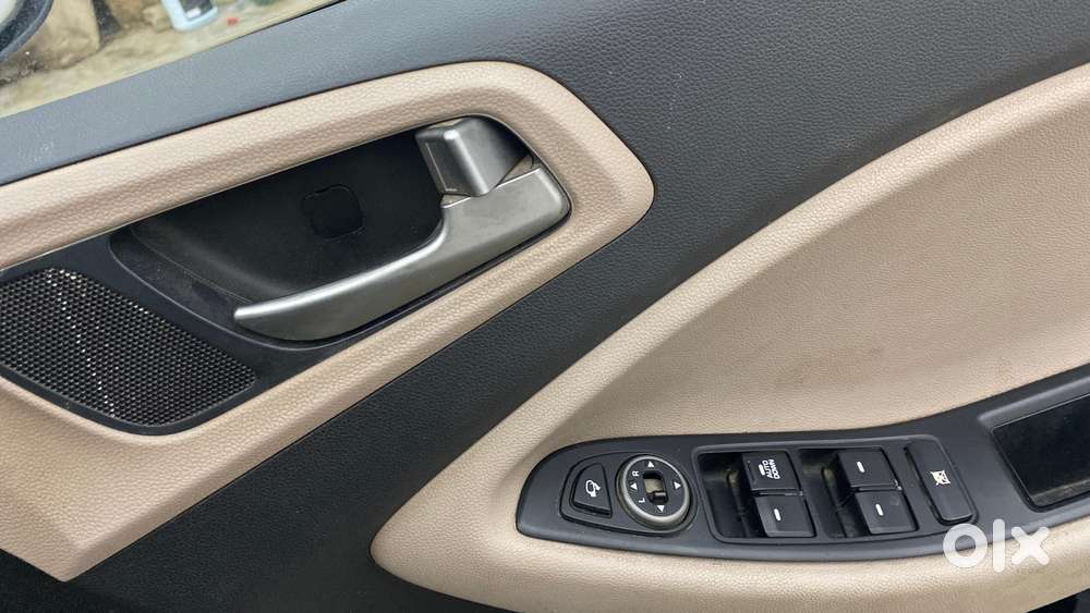 Hyundai Elite I20 Asta 1.2 (o), 2015, Petrol