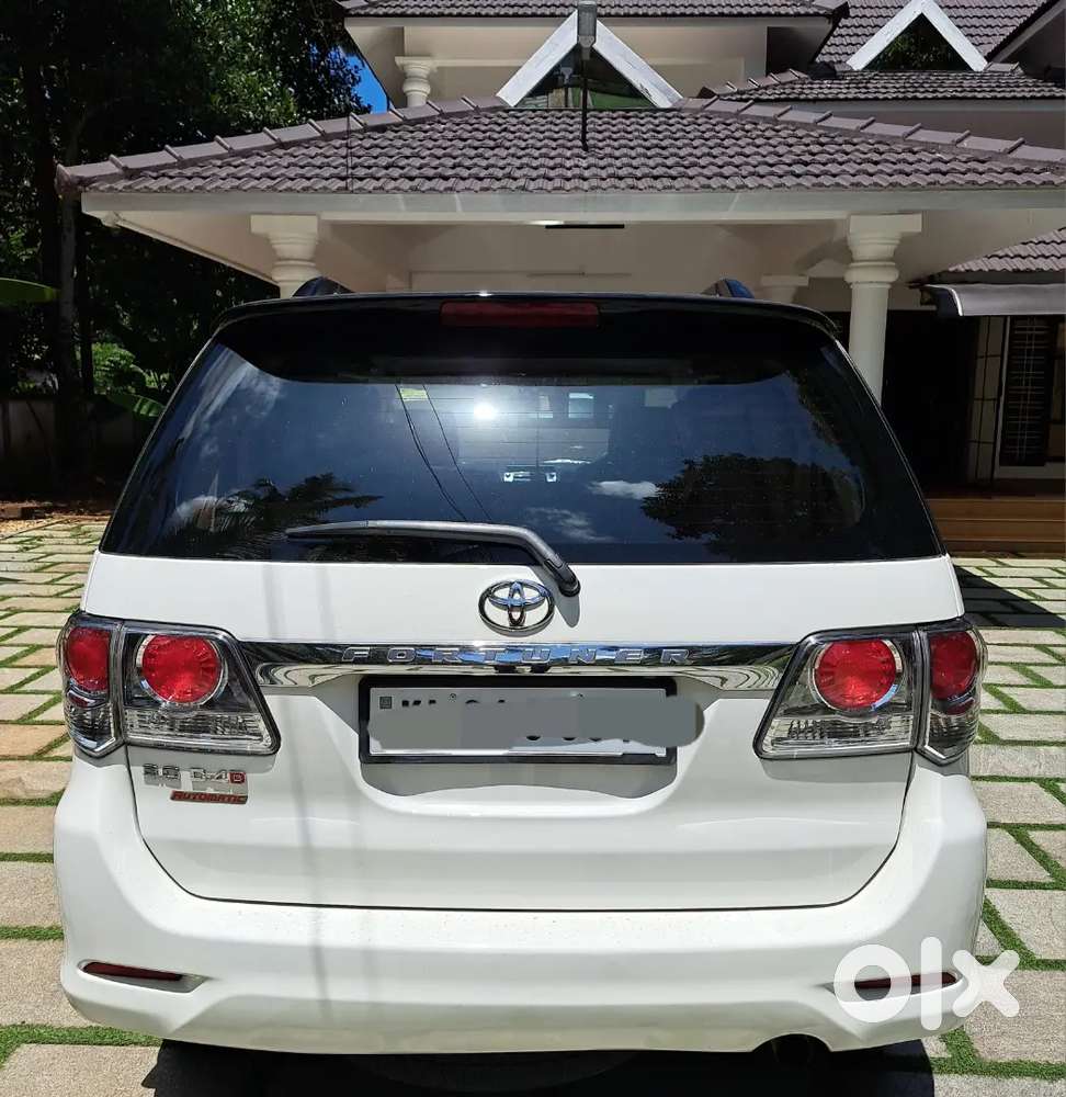 Toyota Fortuner 2014