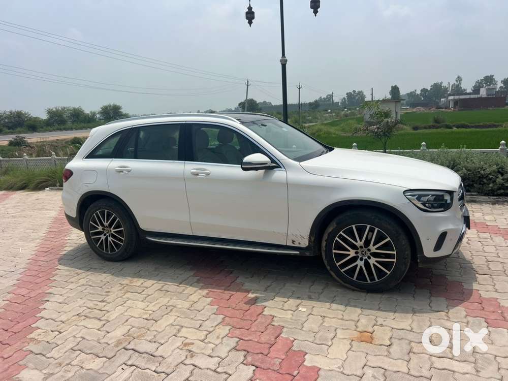 Mercedes-benz Glc 2022 Diesel Good Condition