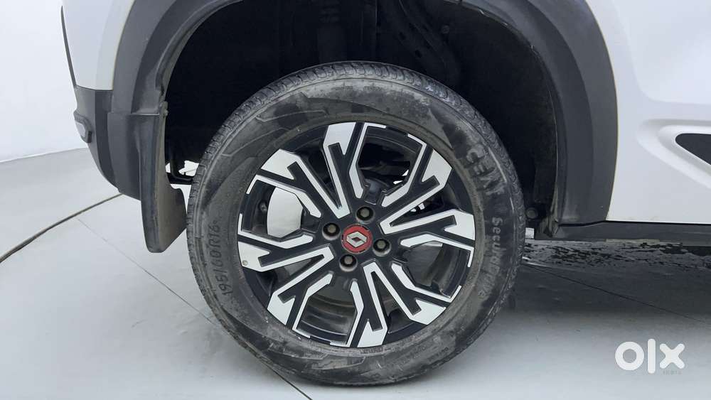 Renault Kiger Rxz Turbo Cvt, 2022, Petrol