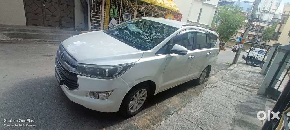 Toyota Innova Crysta V 8 Seater 2017 Diesel