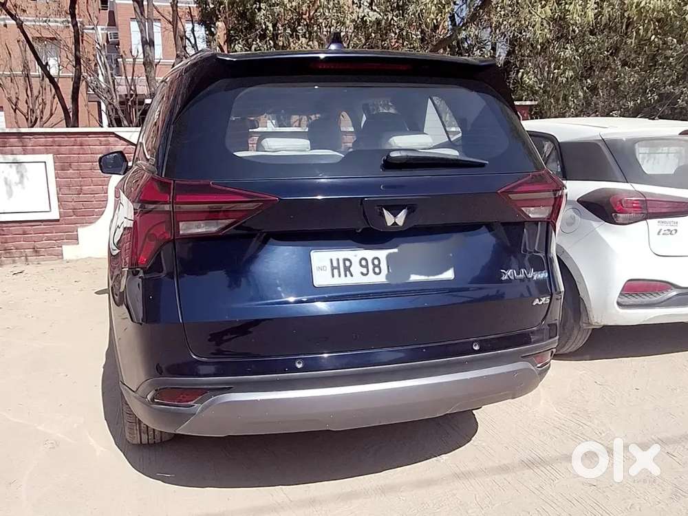 Mahindra Xuv700 2022 Diesel 33500 Km Driven