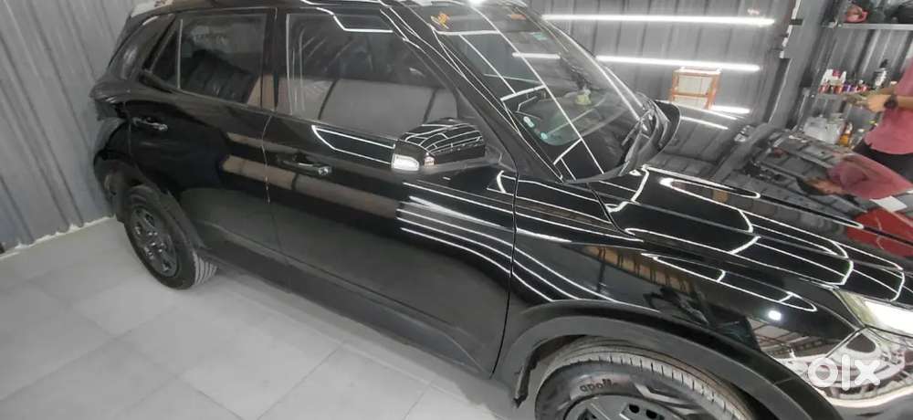 Hyundai Venue 2025 Petrol 20783 Km Driven